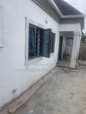 1bdrm Bungalow in Ire Akari Quaters, Akala Express for rent