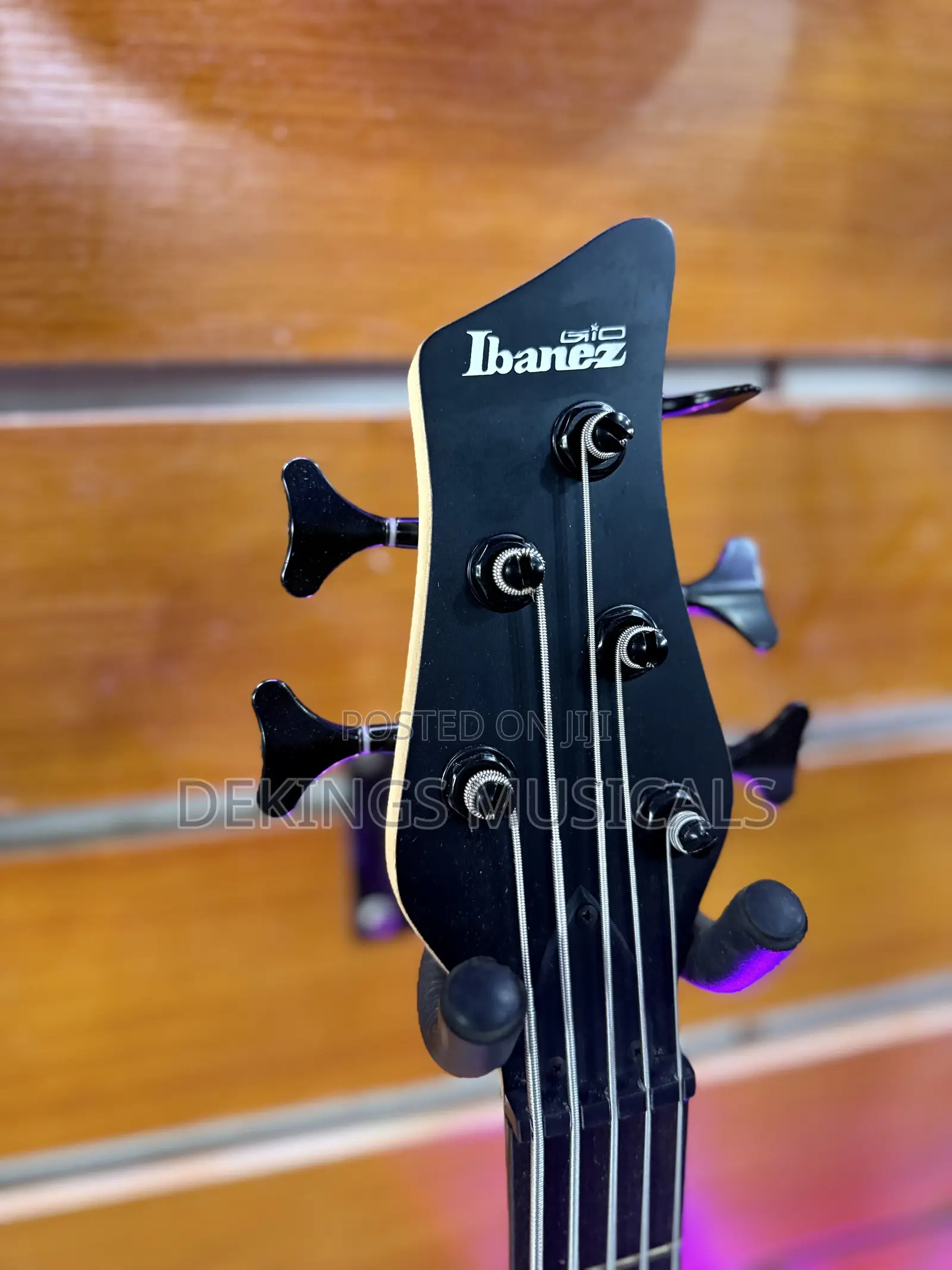 Ibanez Active Guitar 5 Strings Humbucker Guitar