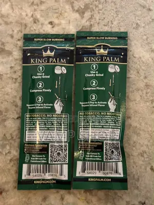 King Palm Real Leaf Rolls