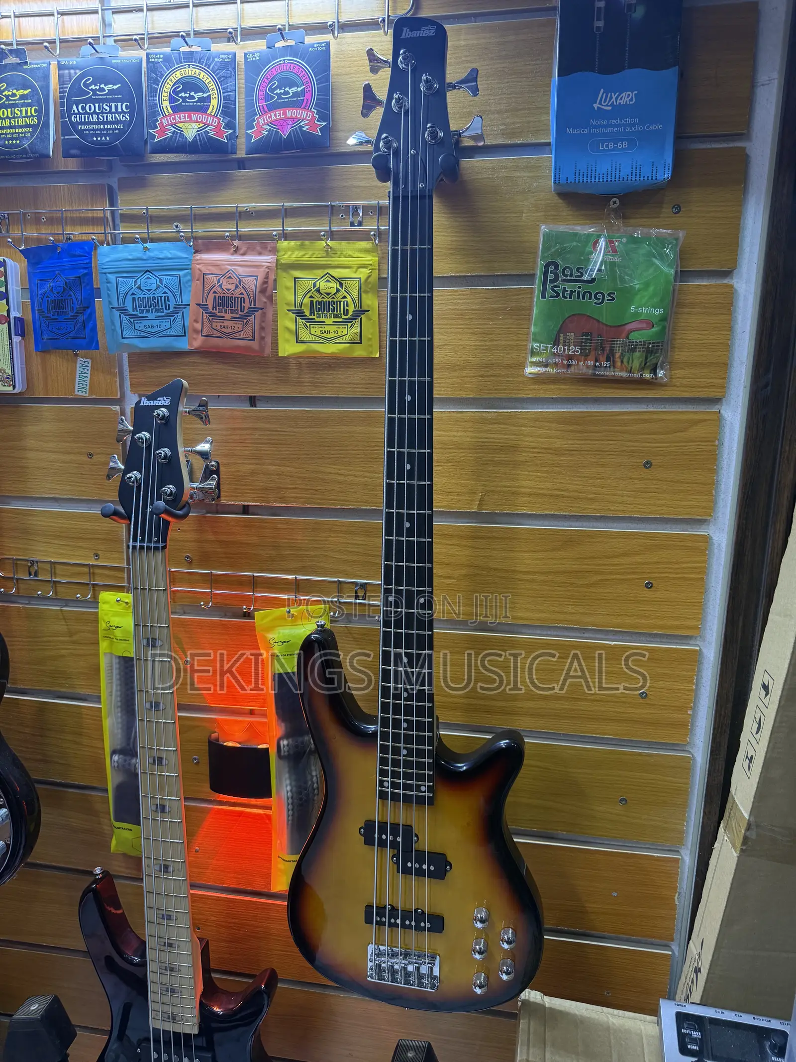 Ibanez 5 Strings Bass Guitar