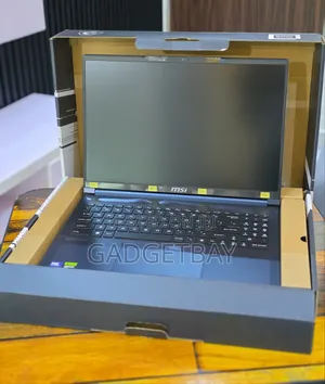 Laptop MSI Stealth 16 AI Studio 32GB Intel Core Ultra 9 SSD 1T