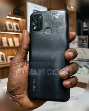 Infinix Hot 11 Play 64 GB Black