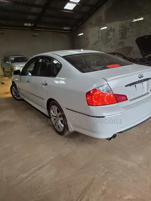 Infiniti M 35 AWD 2008 White