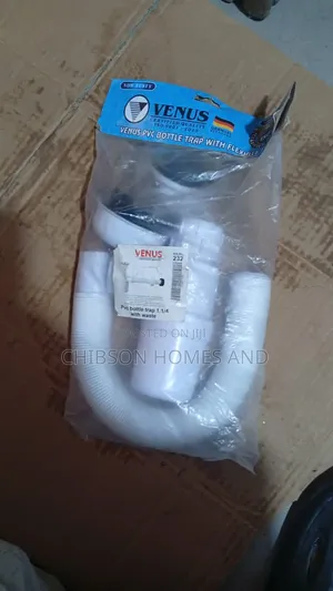 Venus PVC Bottle Trap With Flexible Waste Pipe 11⁄4"