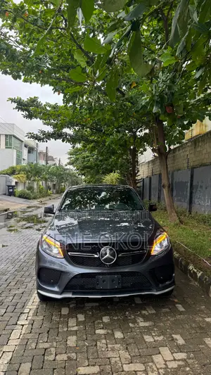 Mercedes-Benz GLE-Class 2016 Gray