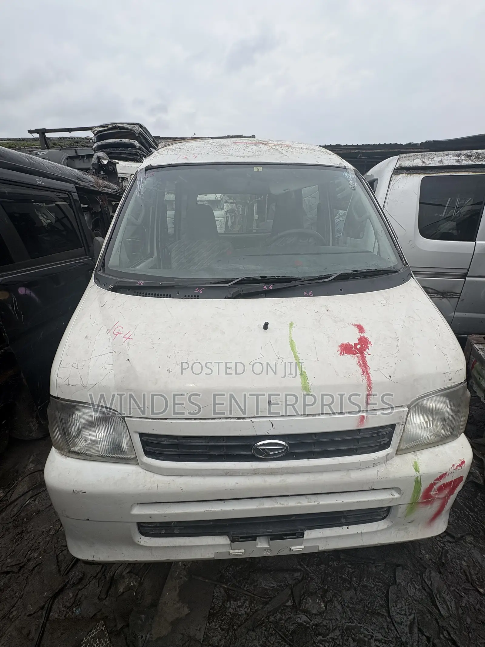 Daihatsu Hijet 2007 White