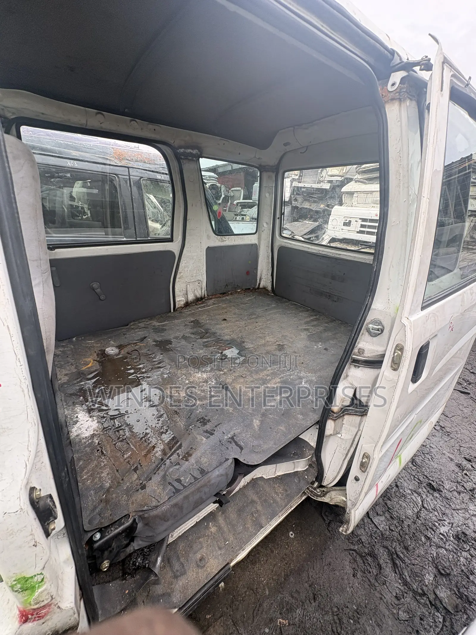 Daihatsu Hijet 2007 White