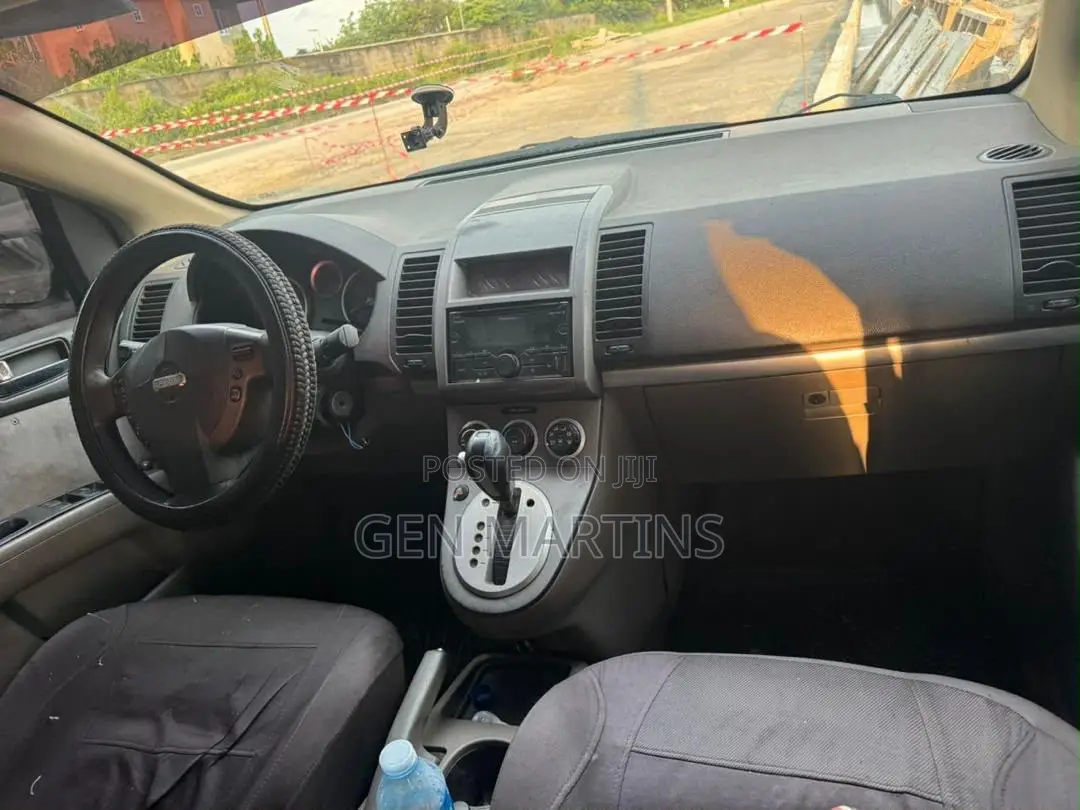 Nissan Sentra 2008 Gray