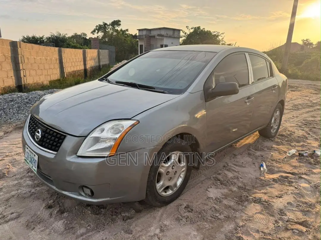 Nissan Sentra 2008 Gray