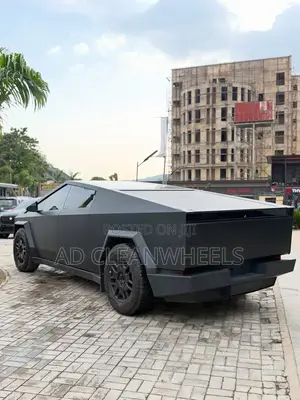 New Tesla Cybertruck Cyberbeast AWD 2025 Black