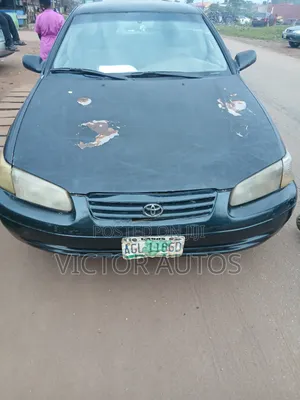 Toyota Camry 2001 Blue