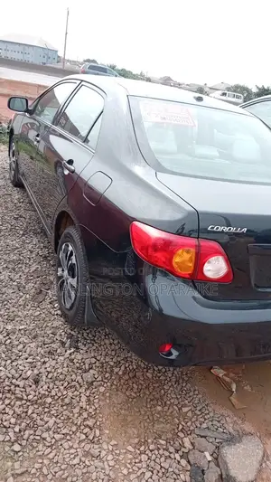 Toyota Corolla 2009 Black