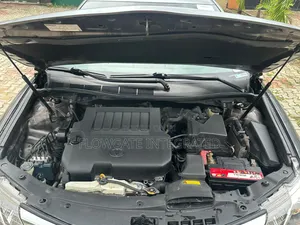 Toyota Camry XLE V6 4dr Sedan (3.5L 6cyl 6A) 2012 Green