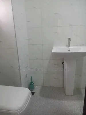 3bdrm Block of Flats in Katampe Property for rent