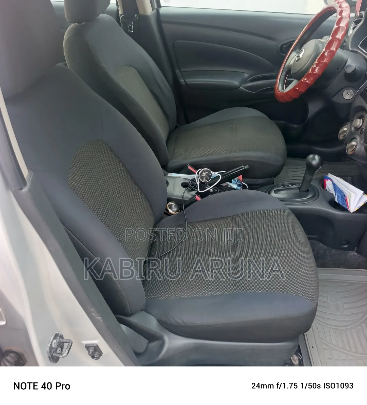 Nissan Versa 2012 Silver