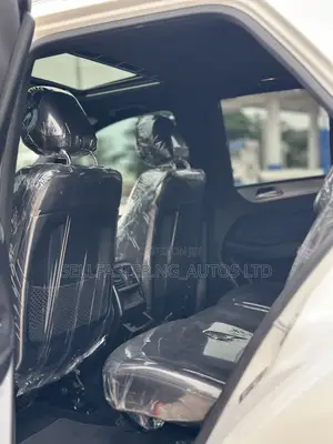 Mercedes-Benz GLE-Class 2016 White