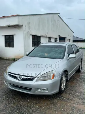 Honda Accord 2007 Silver