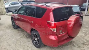 Toyota RAV4 4x4 2009 Red