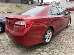 Toyota Camry 2012 Red