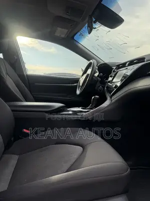 Toyota Camry 2019