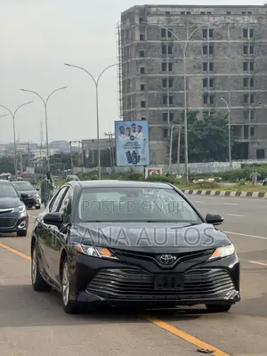 Toyota Camry 2019