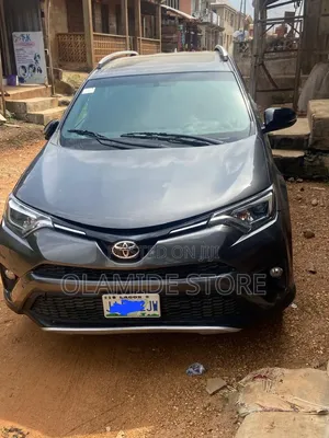 Toyota RAV4 2018