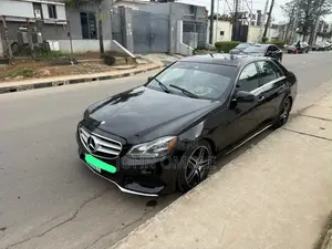 Mercedes-Benz E350 Base 4Matic Sedan AWD (3.5L 6cyl 7A) 2014 Black
