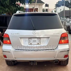 Mercedes-Benz GLK-Class 2009 Silver