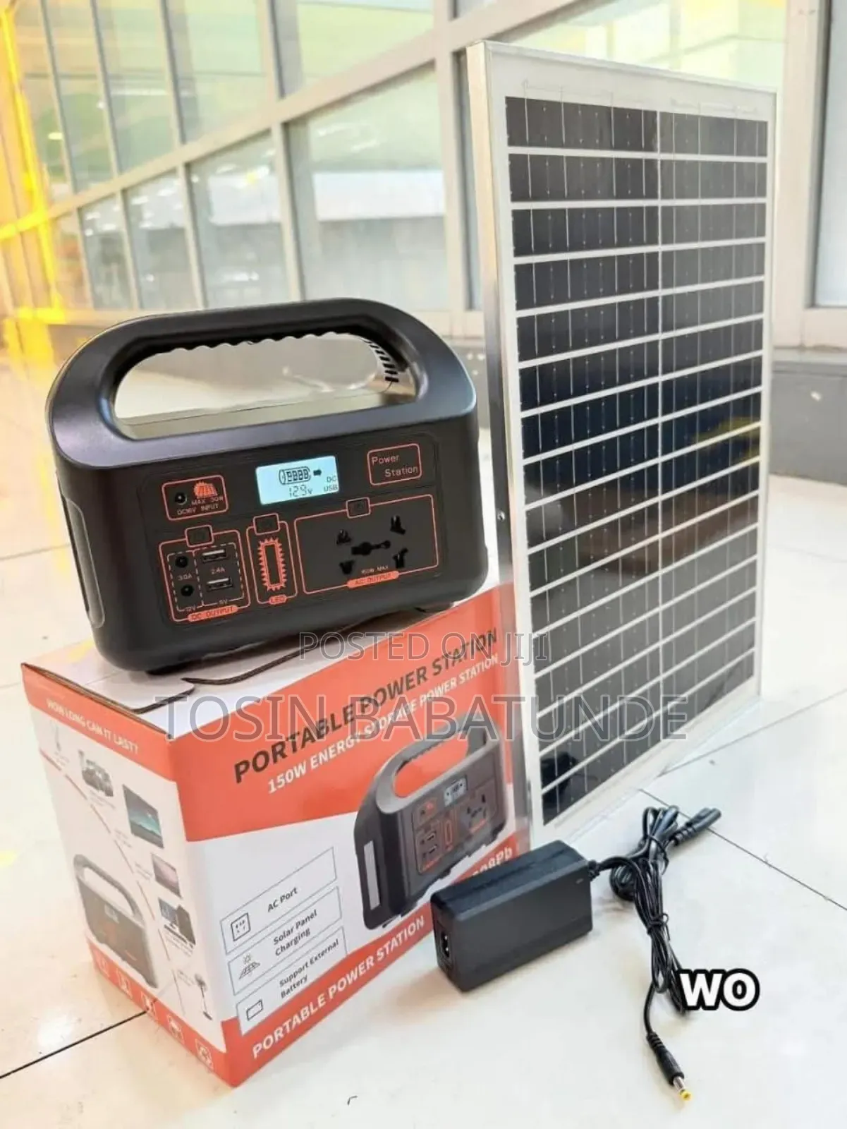 Portable Power Station With Solar Panel