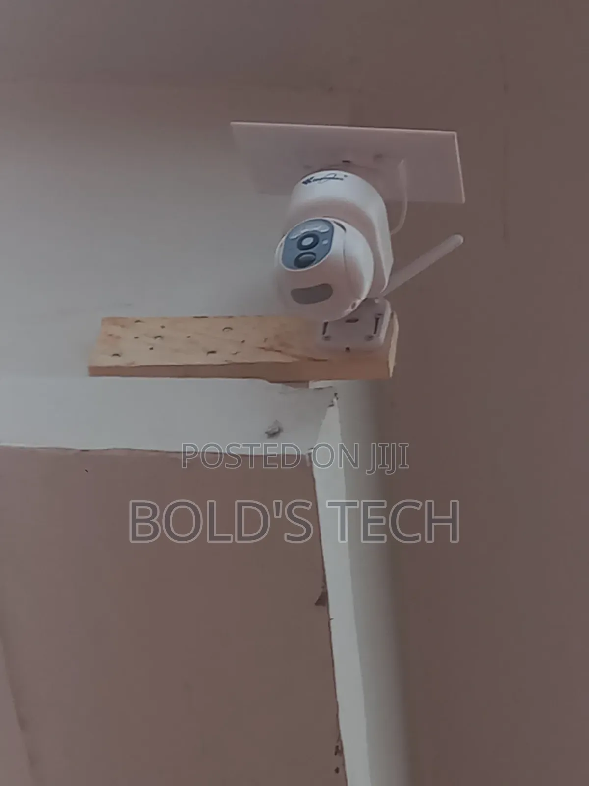 CCTV Cameras Installation (Solar,IP and Normal CCTV Cams Installation)
