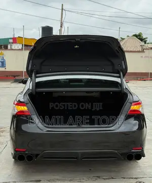 Toyota Camry 2020 Black