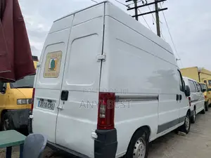 Peugeot Boxer 2000 White