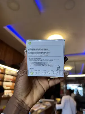AirPods 4 ANC