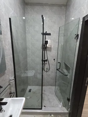 Straight Hinged Shower Door