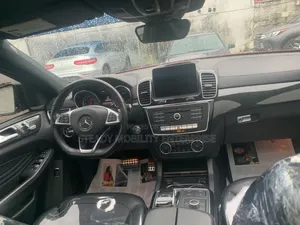 Mercedes-Benz GLE-Class AMG GLE 43 4MATIC 2019 Red