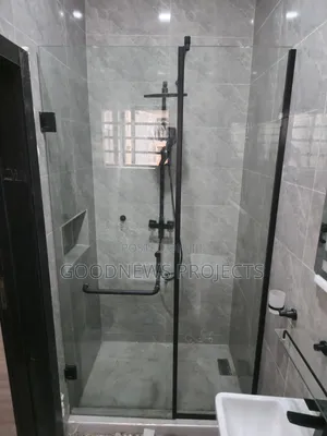 Frameless Straight Shower Enclosure