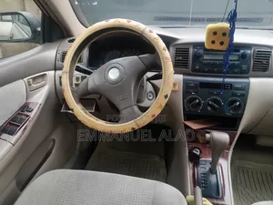Toyota Corolla 2005 Gold