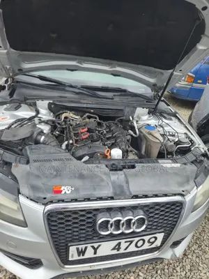Audi A4 2.0T Premium 2011 Silver