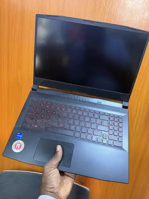 Laptop MSI Katana GF66 32GB Intel Core i7 SSD 1T