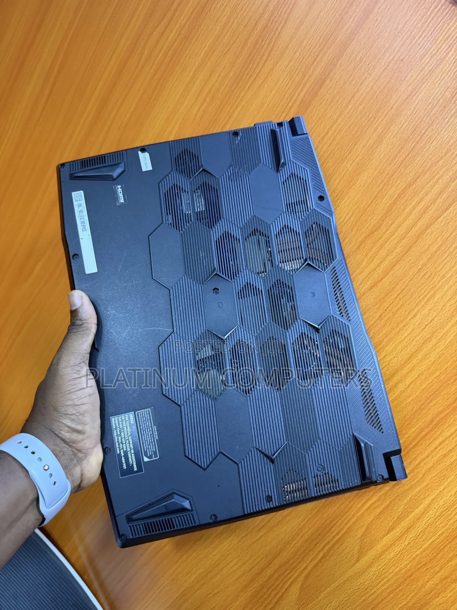 Laptop MSI Katana GF66 32GB Intel Core i7 SSD 1T