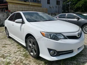 Toyota Camry 2012 White