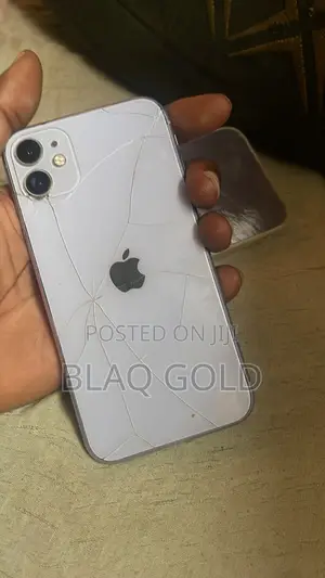 Apple iPhone 11 64 GB White
