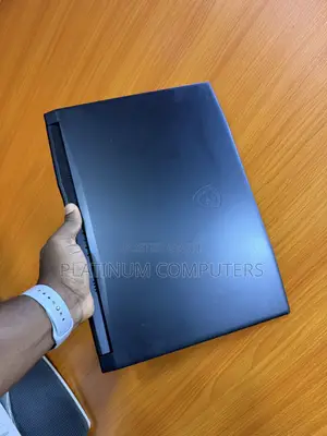 Laptop MSI Katana GF66 32GB Intel Core i7 SSD 1T