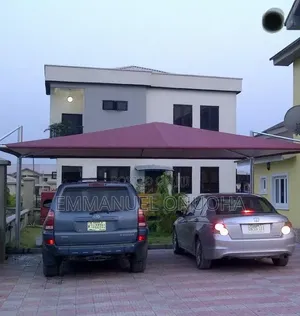 Lux Park Carport
