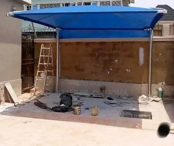 Lux Park Carport