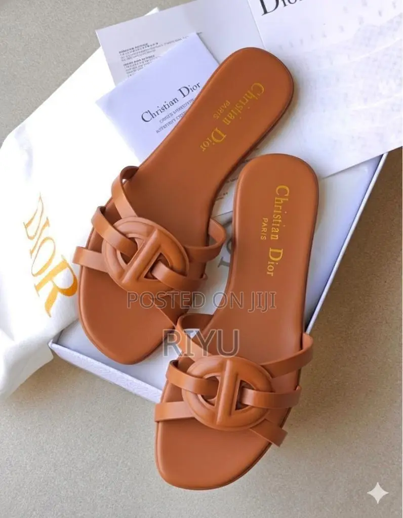 Women’s Slippers
