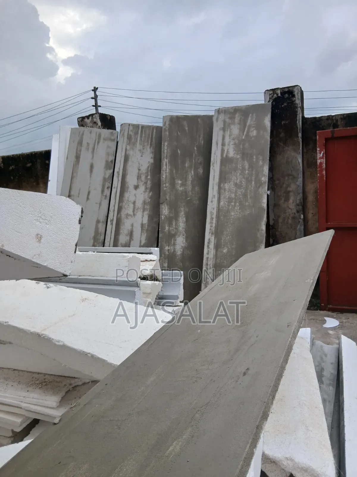 300 by 300 Parapet