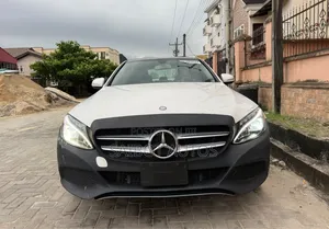 Mercedes-Benz C300 2015 White