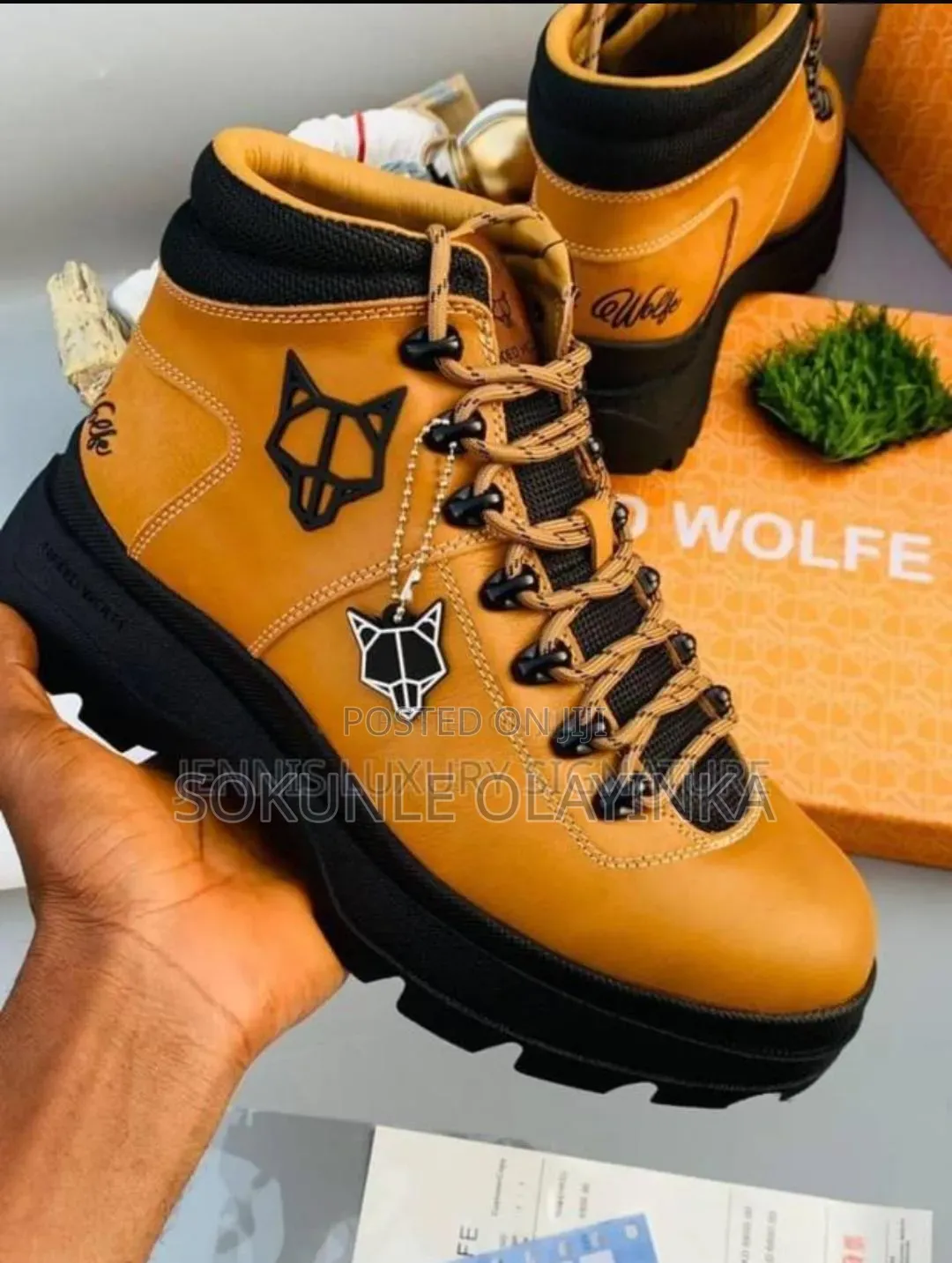 Ankle Shoe/Sneakers