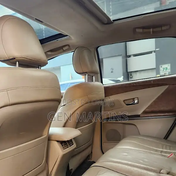 Toyota Venza 2010